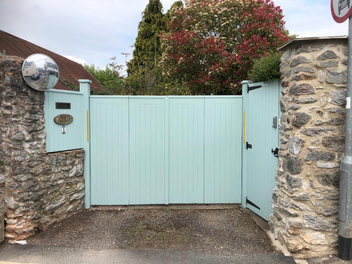 Frog Palace - Secure Parking-Outside Area-Topsham-Exeter-Beach-Chiefs-Wifi Экстерьер фото